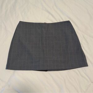 NWT Abercrombie & Fitch Plaid Scarlett Mini Skirt 🩶 SIZE LARGE